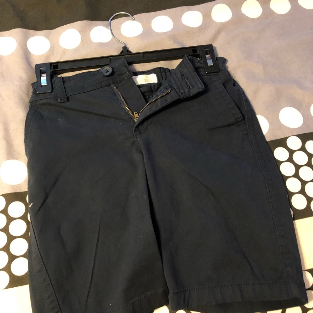 Navy blue capris